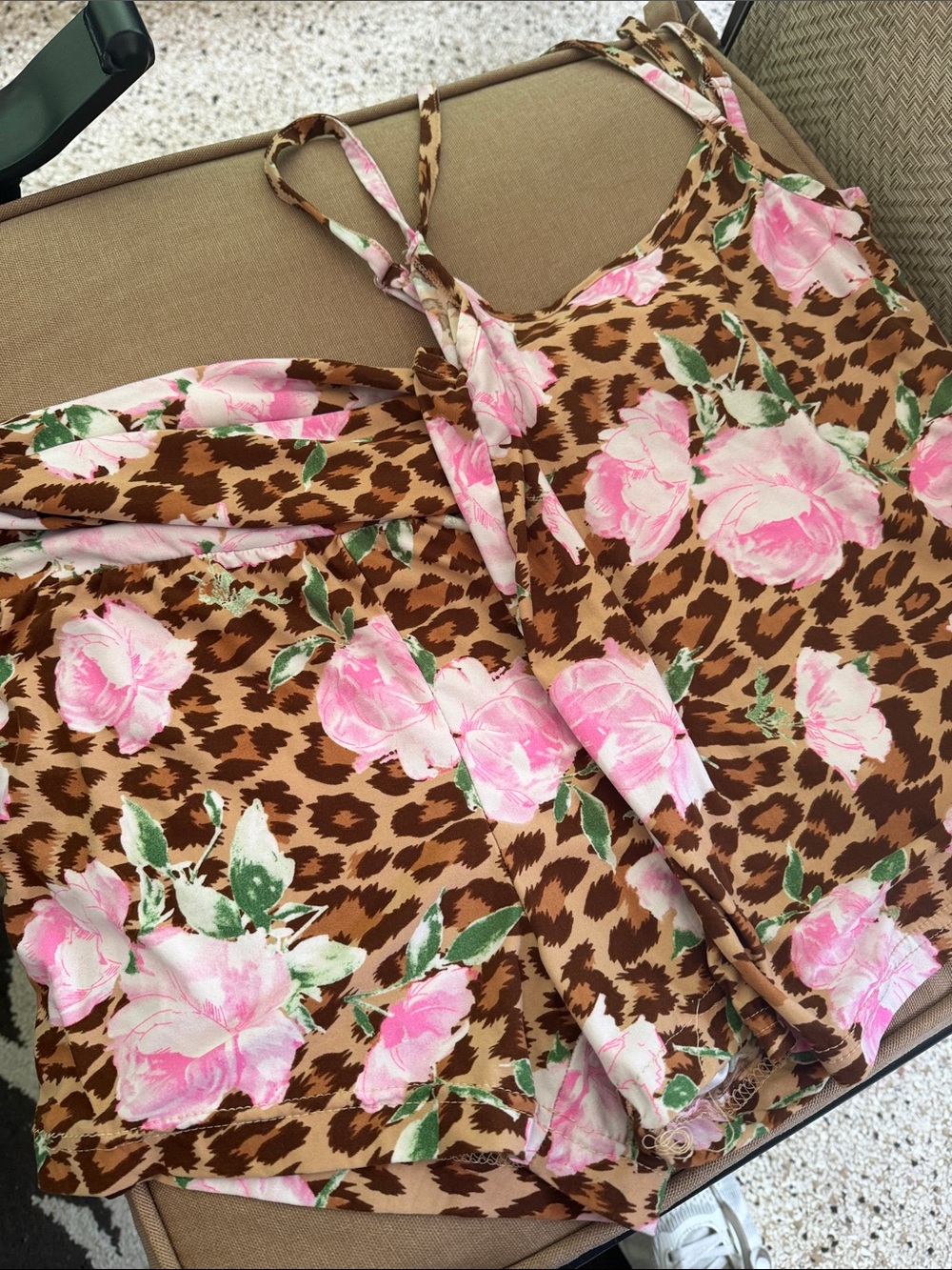Floral & Leopard Print Tie-Strap pajamas- Pink on Brown